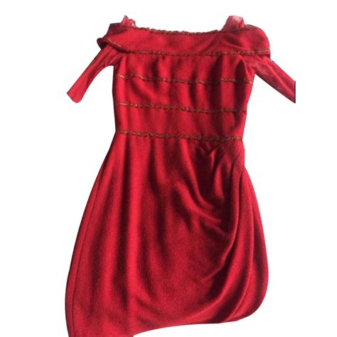 robe chanel rouge